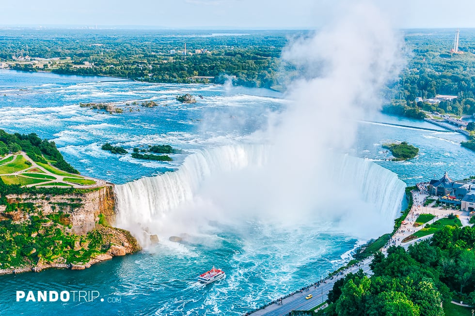 Top 10 Most Famous Canadian Landmarks