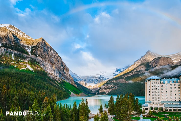 Lake Louise and Victoria glacier with the Fairmont Chateau