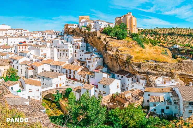 Setenil de las Bodegas town