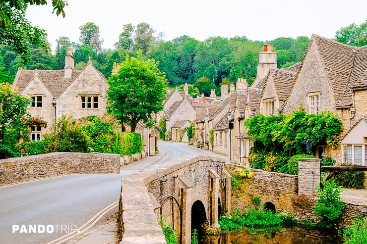 Picturesque Castle Comb village in Cotswolds