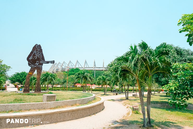 Sculpture of Shakira, Barranquilla