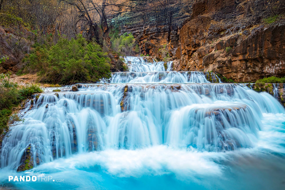 Famous Creeks Around the World: Stories from Dubai to the Grand Canyon