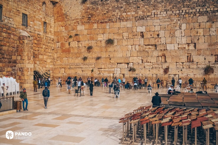 People praying at the Western Wall in Jerusalem’s Old City